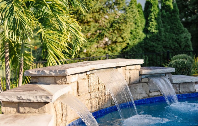 49fca871edf9c64d68de6cbe506f2c82-large