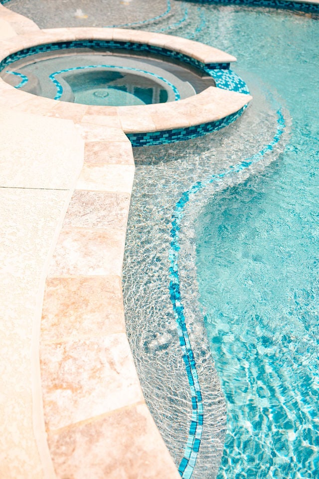 6bd64c3c16bfe7dc5dff2fd6f80975f5-large